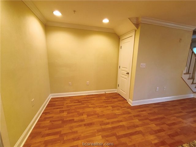 1725 Harvey Mitchell 2027, College Station, TX 77840