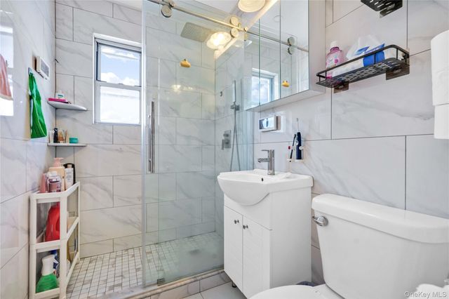 138-01 Jewel Avenue 1A, Flushing, NY 11367