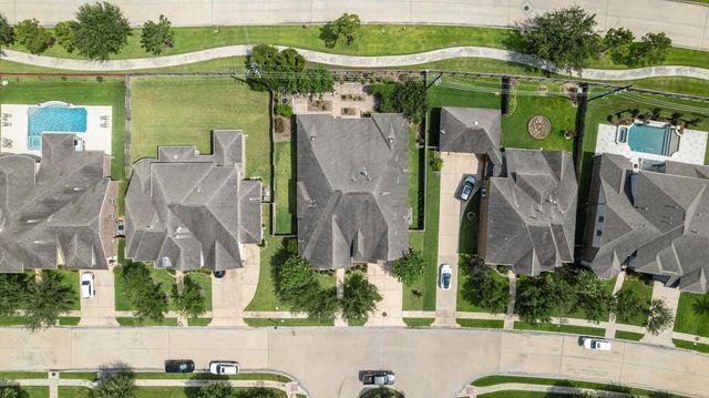 11912 Linden Walk Lane, Pearland, TX 77584
