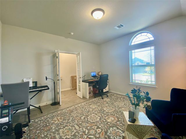 332 Paloma Street, Weatherford, TX 76087
