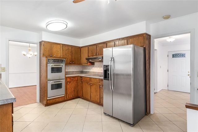 2738 Rainbow Ridge Road, Decatur, GA 30034