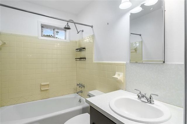 2738 Rainbow Ridge Road, Decatur, GA 30034