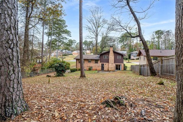 2738 Rainbow Ridge Road, Decatur, GA 30034