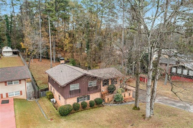 2738 Rainbow Ridge Road, Decatur, GA 30034