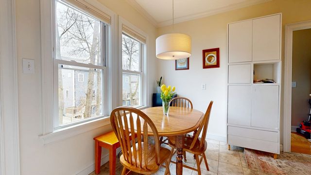 25 Wellington St 1, Waltham, MA 02451