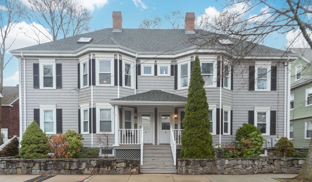 25 Wellington St 1, Waltham, MA 02451