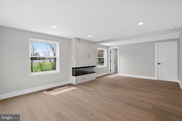 536 TAYLOR AVE, Warrington, PA 18976