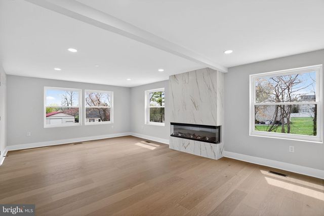 536 TAYLOR AVE, Warrington, PA 18976