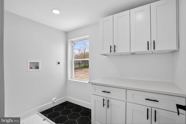 536 TAYLOR AVE, Warrington, PA 18976