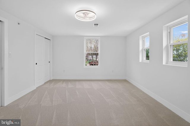 536 TAYLOR AVE, Warrington, PA 18976