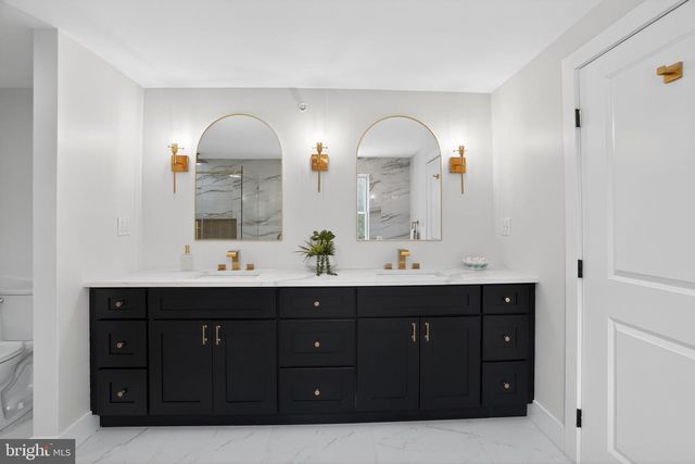 536 TAYLOR AVE, Warrington, PA 18976