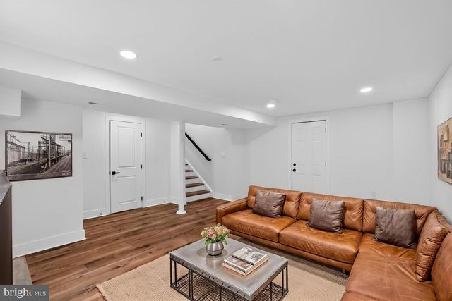 536 TAYLOR AVE, Warrington, PA 18976