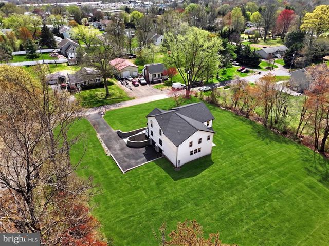 536 TAYLOR AVE, Warrington, PA 18976