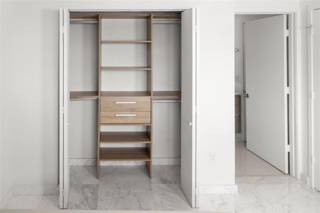 460 NE 28th St 3407, Miami, FL 33137