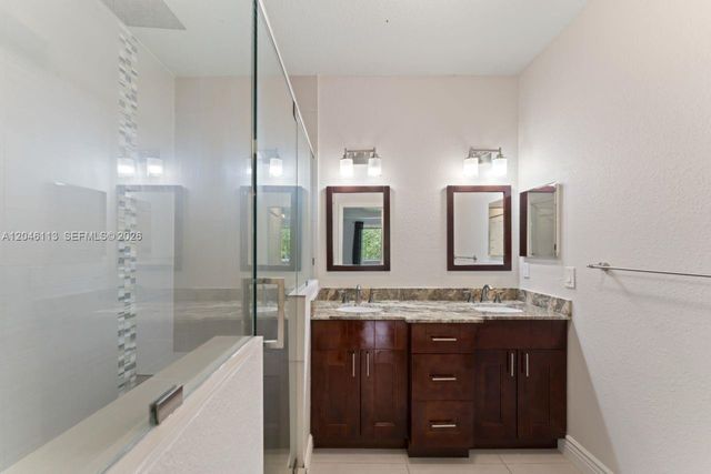 1110 NE 1st Avenue 1110, Fort Lauderdale, FL 33304