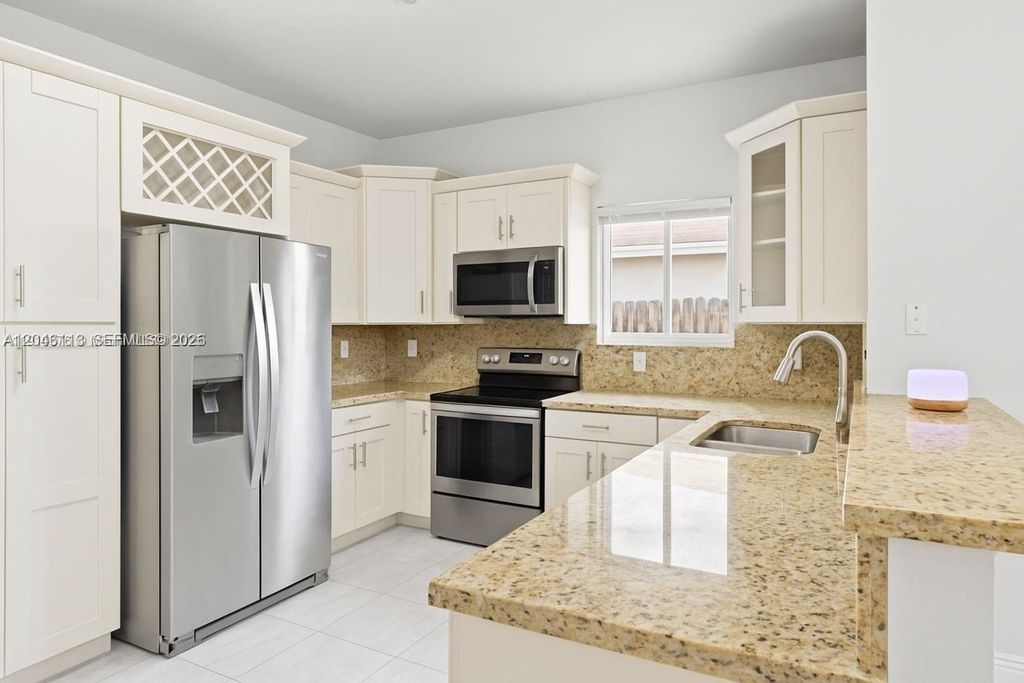 1110 NE 1st Avenue 1110, Fort Lauderdale, FL 33304
