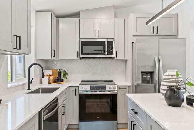 6205 197th Street E, Spanaway, WA 98387
