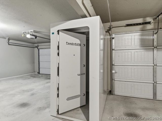 2638 W 115th Street S, Jenks, OK 74037