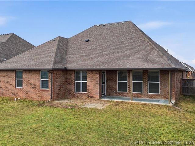 2638 W 115th Street S, Jenks, OK 74037