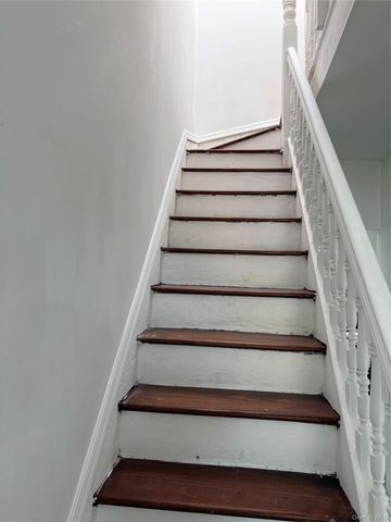 1108 1st Avenue, New Hyde Park, NY 11040