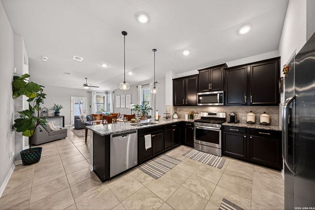 13331 BADLANDS BND, St Hedwig, TX 78152