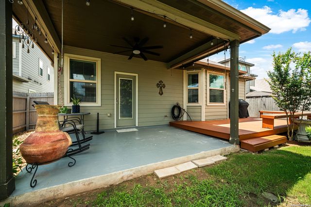 13331 BADLANDS BND, St Hedwig, TX 78152