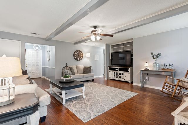 3433 Cloverdale Dr, Tyler, TX 75701