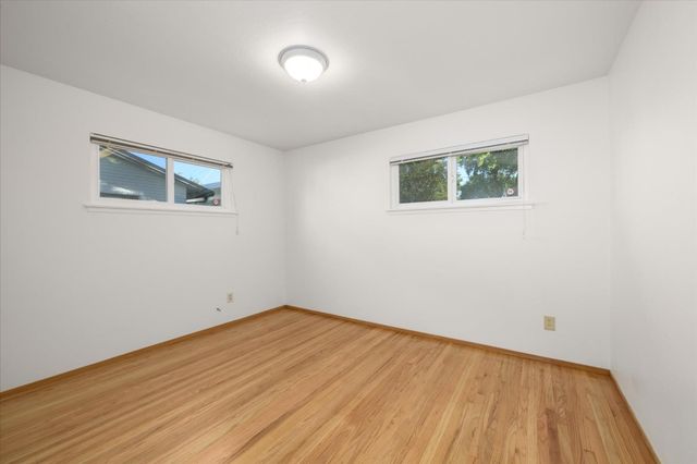 805 Mermod Pl, Winters, CA 95694