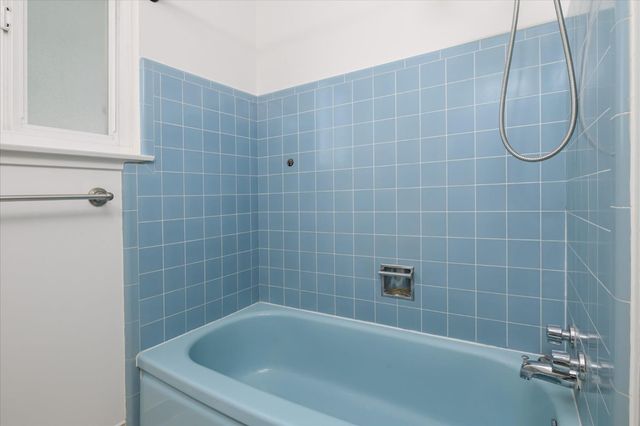 805 Mermod Pl, Winters, CA 95694
