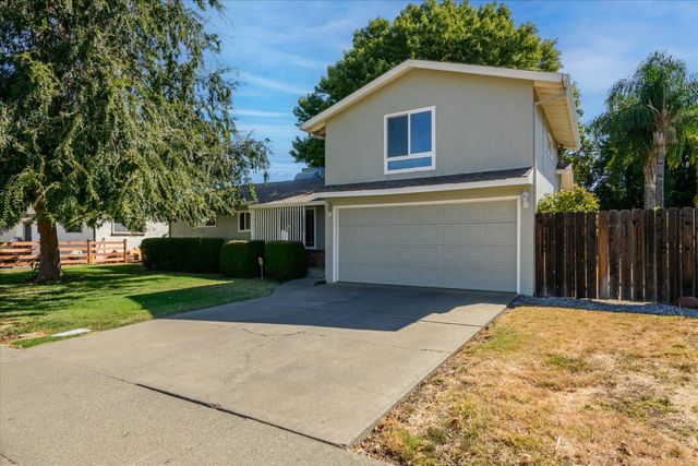 805 Mermod Pl, Winters, CA 95694