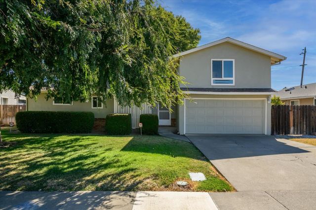 805 Mermod Pl, Winters, CA 95694
