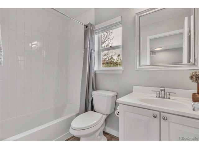 4715 Hunterwood Dr, Highlands Ranch, CO 80130