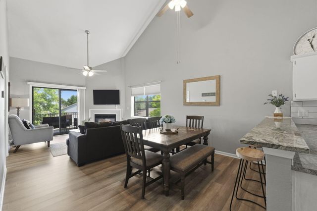 123 Bunker Ridge Drive 12, Branson, MO 65616