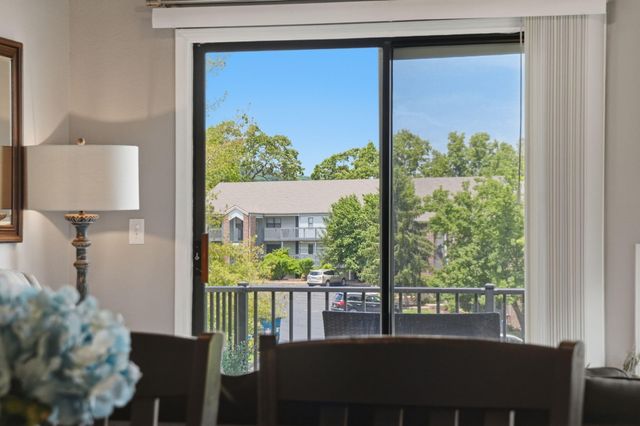 123 Bunker Ridge Drive 12, Branson, MO 65616