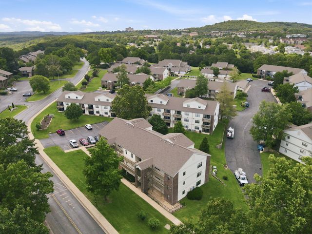 123 Bunker Ridge Drive 12, Branson, MO 65616
