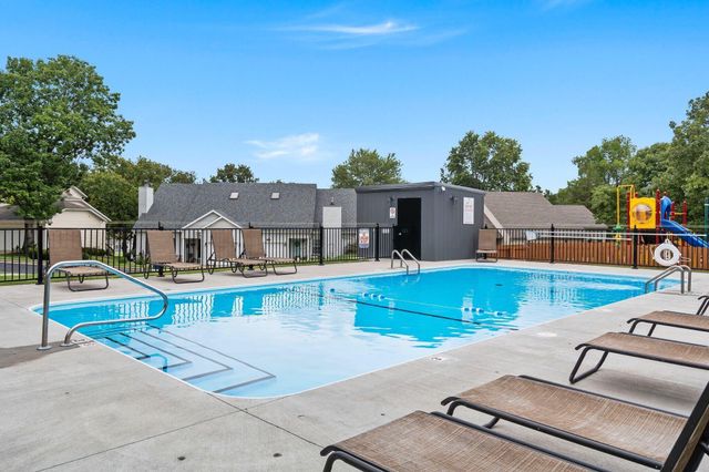 123 Bunker Ridge Drive 12, Branson, MO 65616