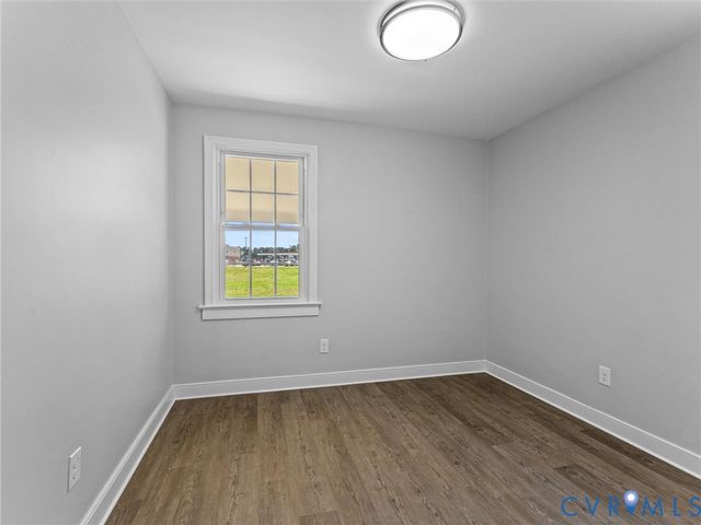 25621 Grant Ave, Dinwiddie, VA 23803