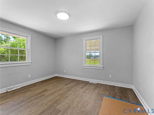 25621 Grant Ave, Dinwiddie, VA 23803