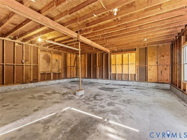 25621 Grant Ave, Dinwiddie, VA 23803