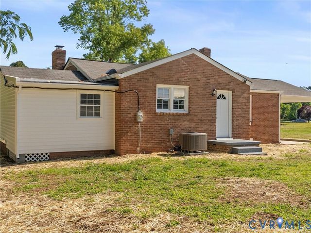 25621 Grant Ave, Dinwiddie, VA 23803