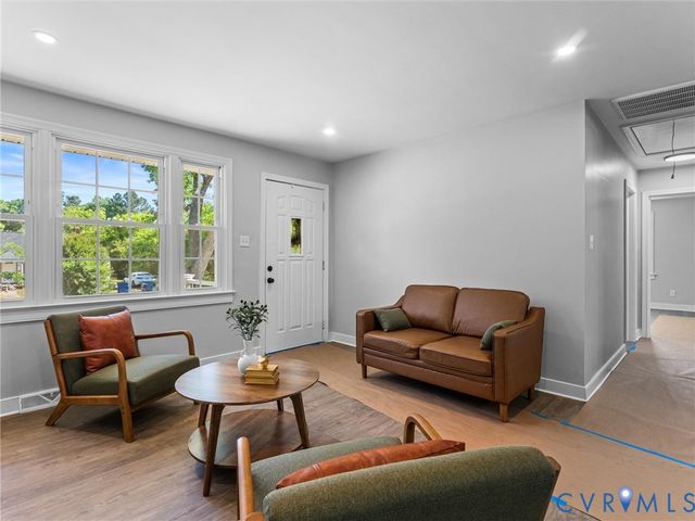 25621 Grant Ave, Dinwiddie, VA 23803