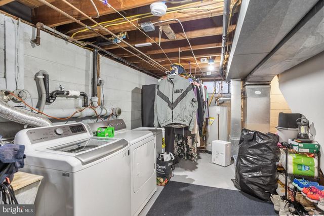 8 LAKEVILLA DR, Voorhees, NJ 08043