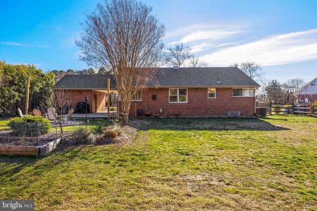 8 LAKEVILLA DR, Voorhees, NJ 08043