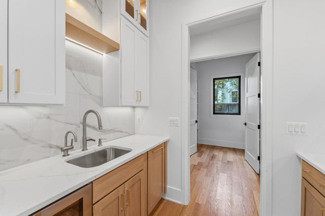 2323 STRYKER AVE, Vienna, VA 22181