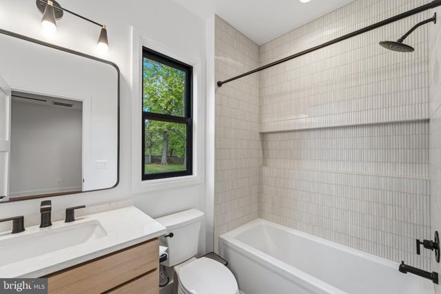 2323 STRYKER AVE, Vienna, VA 22181