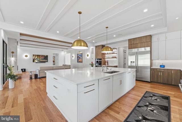 2323 STRYKER AVE, Vienna, VA 22181