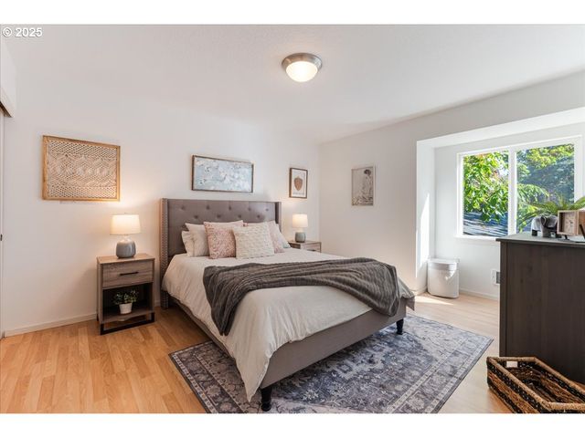 9774 Sw TUALATIN Rd, Tualatin, OR 97062