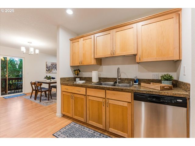 9774 Sw TUALATIN Rd, Tualatin, OR 97062
