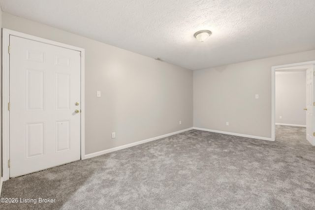 11515 Scott Mills Rd, Fairdale, KY 40118