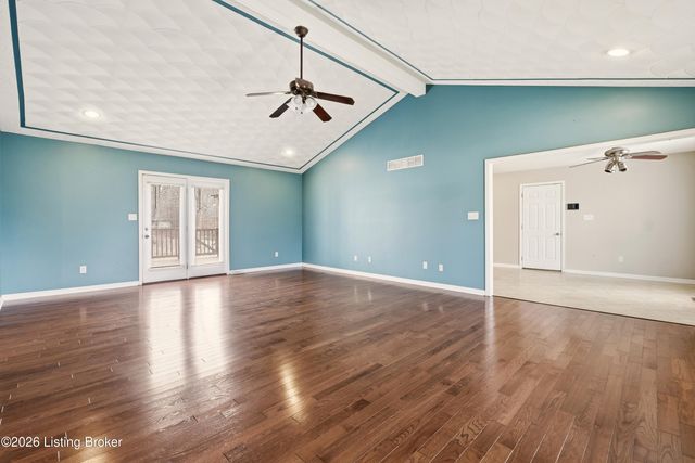 11515 Scott Mills Rd, Fairdale, KY 40118